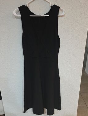 Lace The Label Black Sleeveless Midi Dress Size S